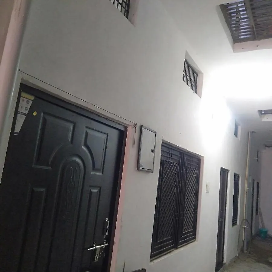 Laxman Guest House Varanasi 0*,